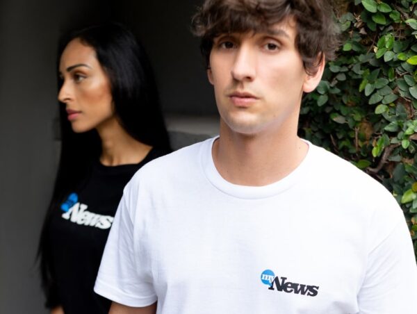 Camisas do MyNews para membros