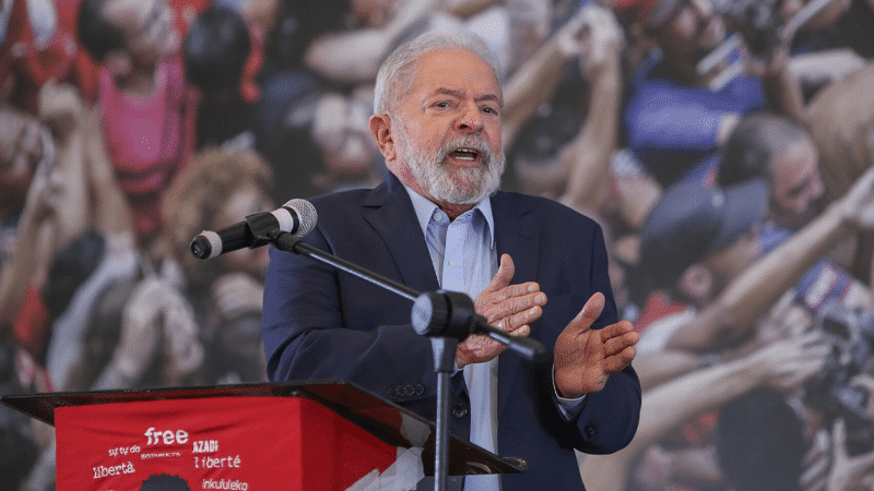 Datafolha: Lula lidera com 43% contra 26% de Bolsonaro