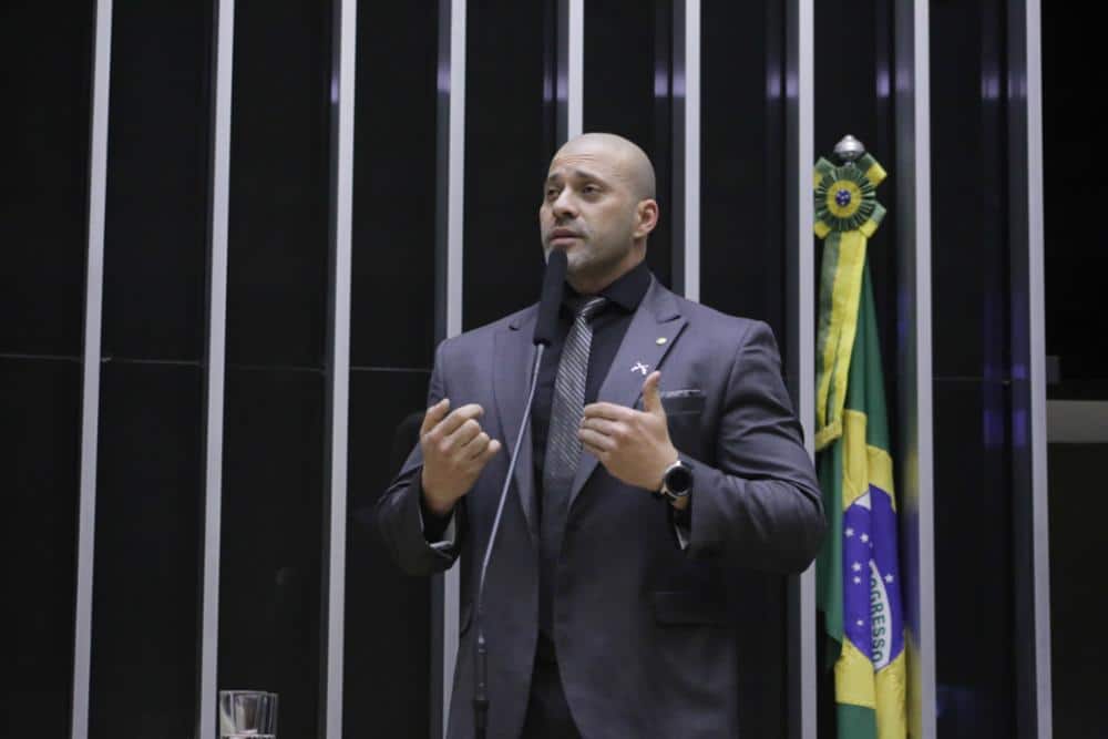 Daniel Silveira vai à julgamento no STF; ele é acusado de ameaçar ministros