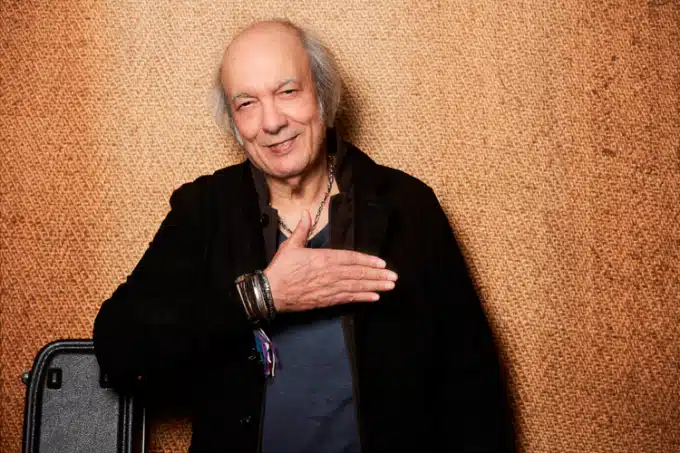 Erasmo Carlos completa 81 anos com novos projetos, veja entrevista