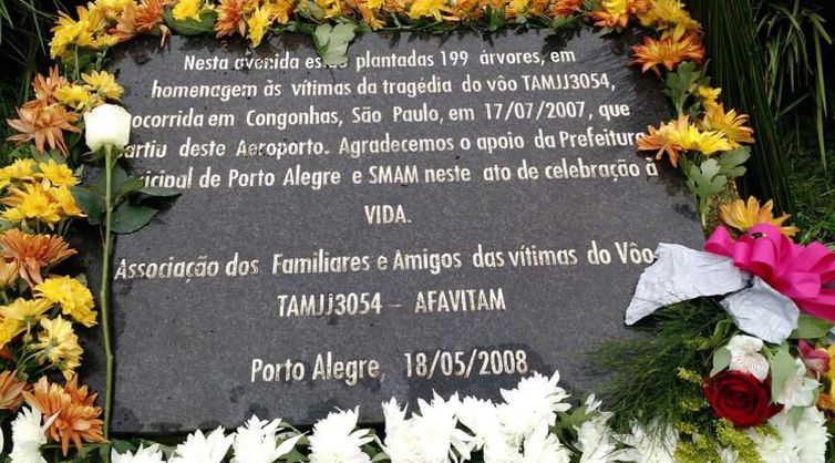 avião da tam
