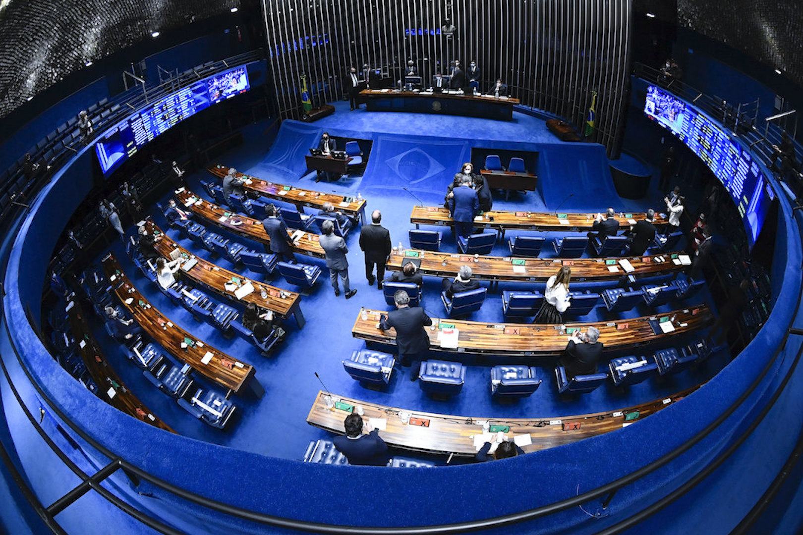 Parlamentarismo, um cavalo de Tróia da direita