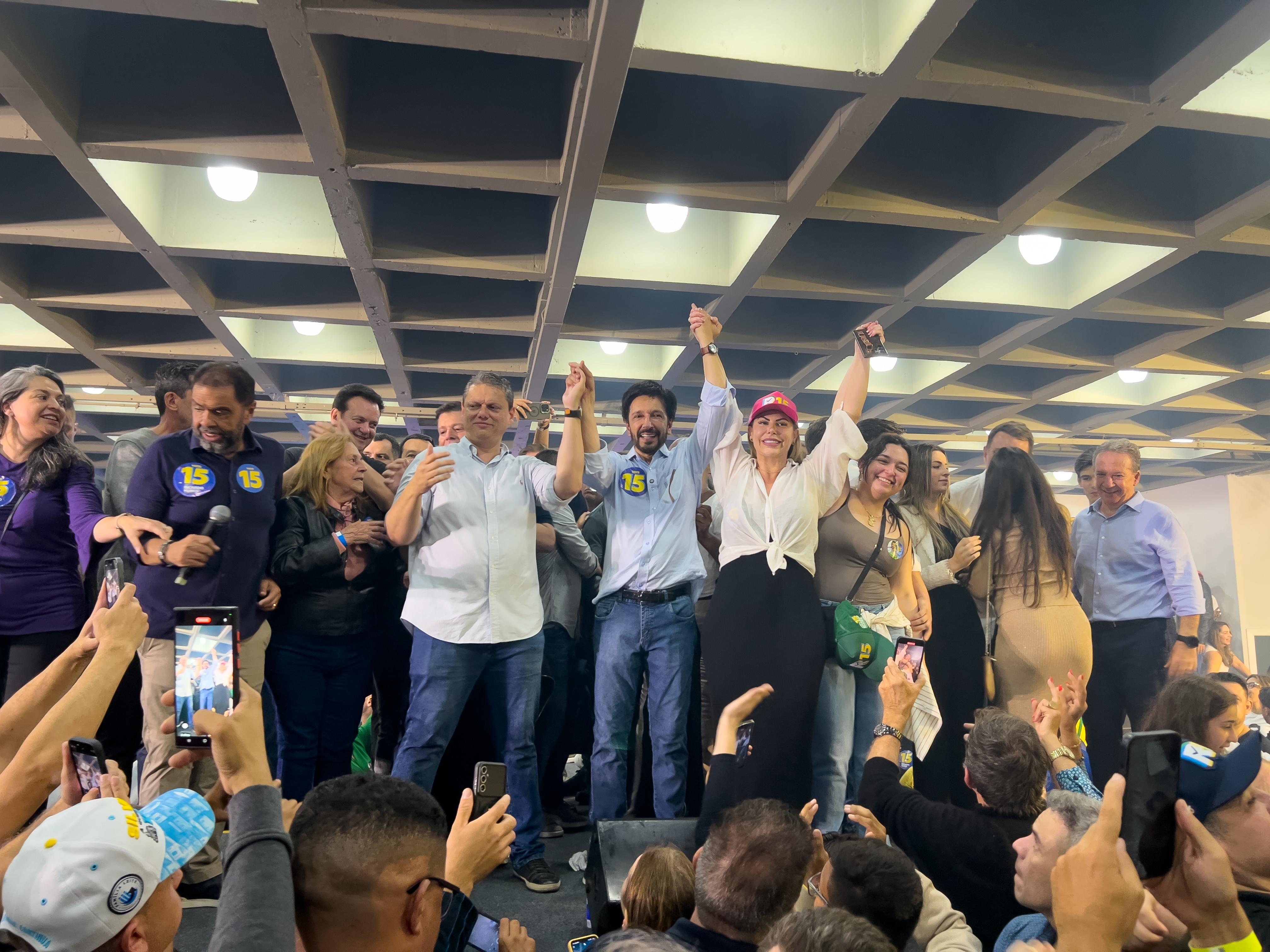 Nunes é reeleito prefeito em SP com ampla vantagem em relação a Boulos