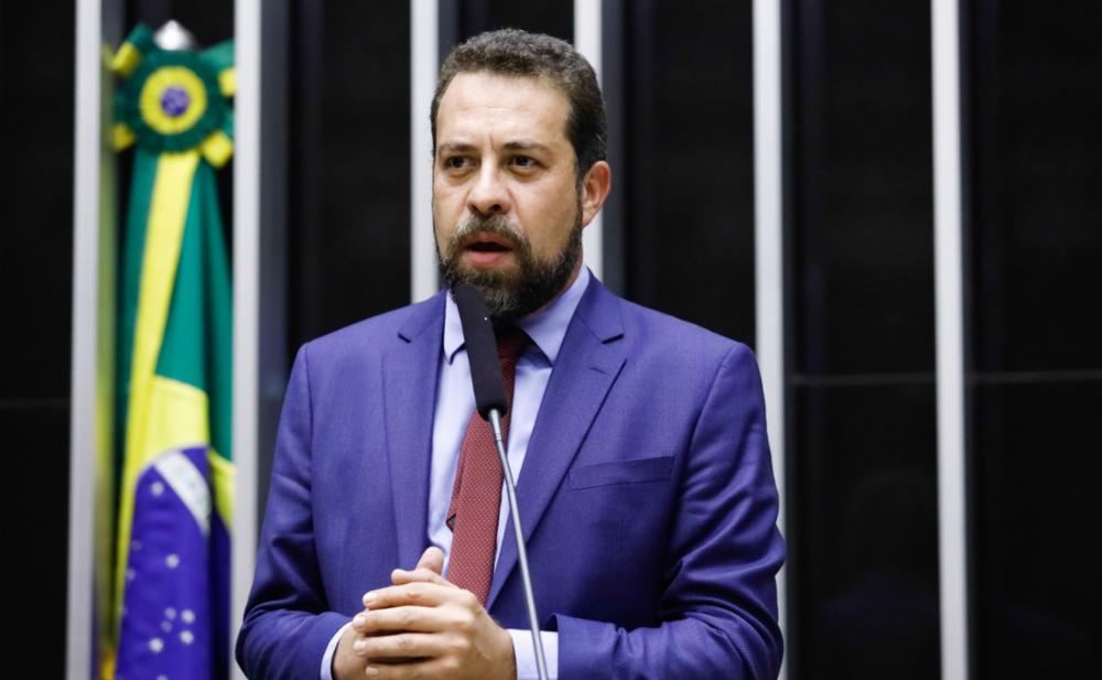 Fim da escala 6×1: Boulos cobra que sociedade exerça pressão para aprovação da PEC