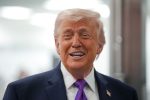 Governo Trump dará visto a Flávio Bolsonaro e permitirá entrada nos EUA