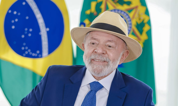 O governo Lula mudou a estratégia e isso pode mudar a eleição