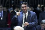 Eleição de Flávio Bolsonaro não garante ajuste fiscal, diz economista