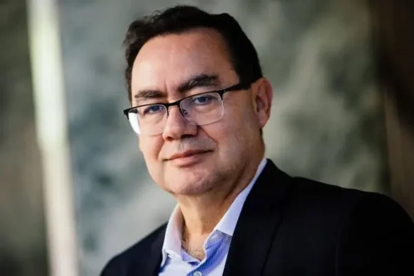 Augusto Cury revela planos para a eleição presidencial