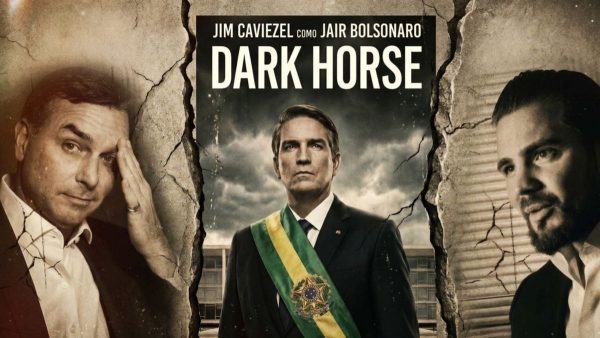 Vocaro transferiu US$ 1,6 milhão para filme sobre Bolsonaro após cobrança de Flávio