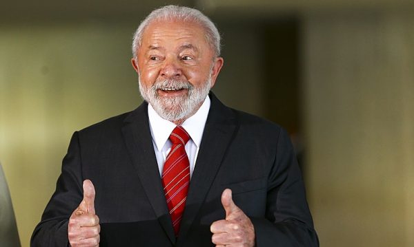 Lula dá o troco em Arthur e pode mudar a eleição em Alagoas
