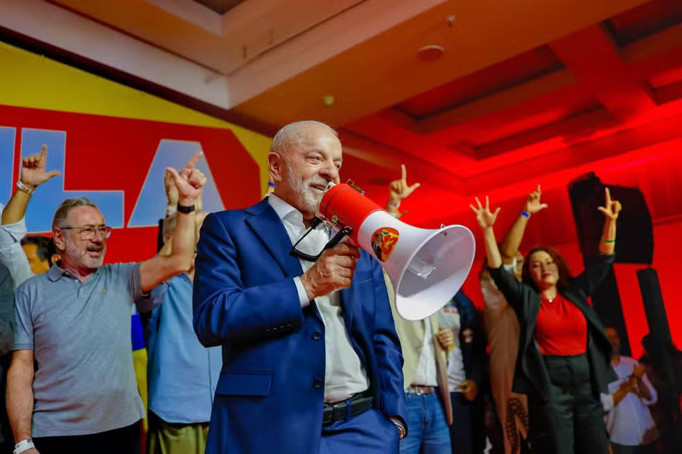 Campanha de Lula cria força tarefa com influenciadores para buscar votos no segundo turno