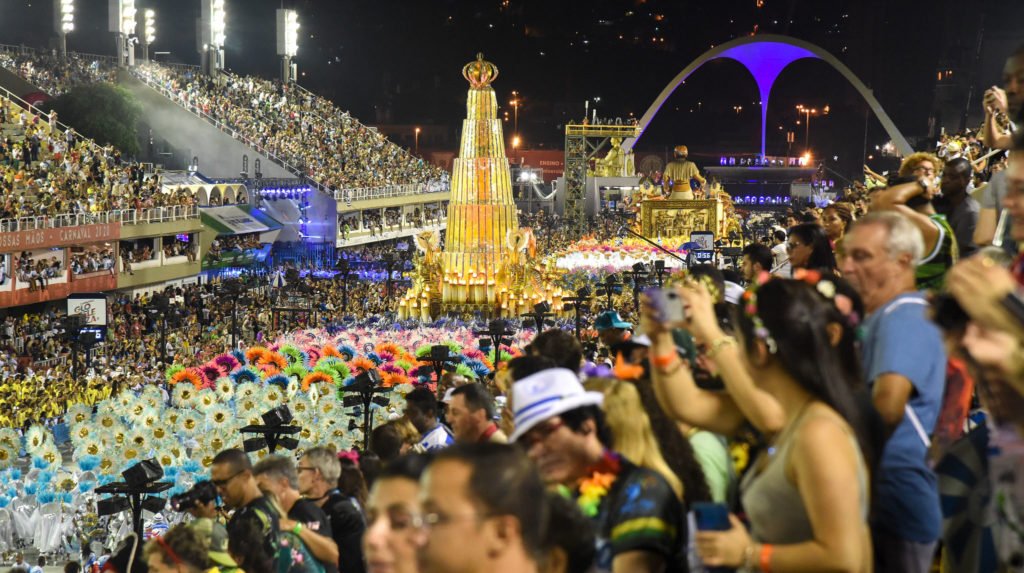 Carnaval politizado : r/brasil